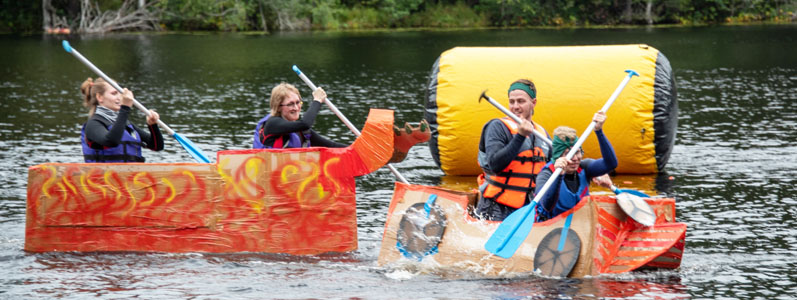 Teambuilding Cardboard Regatta